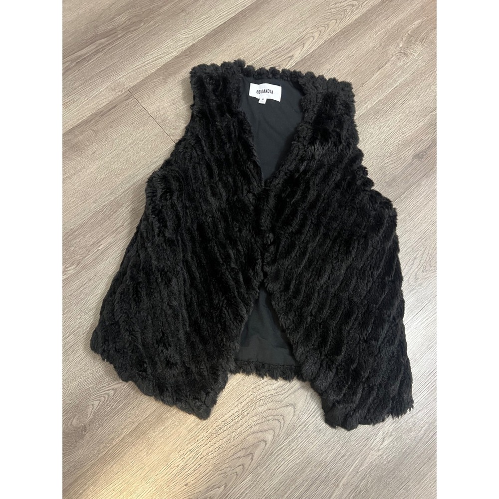 BB Dakota Black Faux Fur Textured Ribbed Open Front Vest BG31457 Womens Medium
